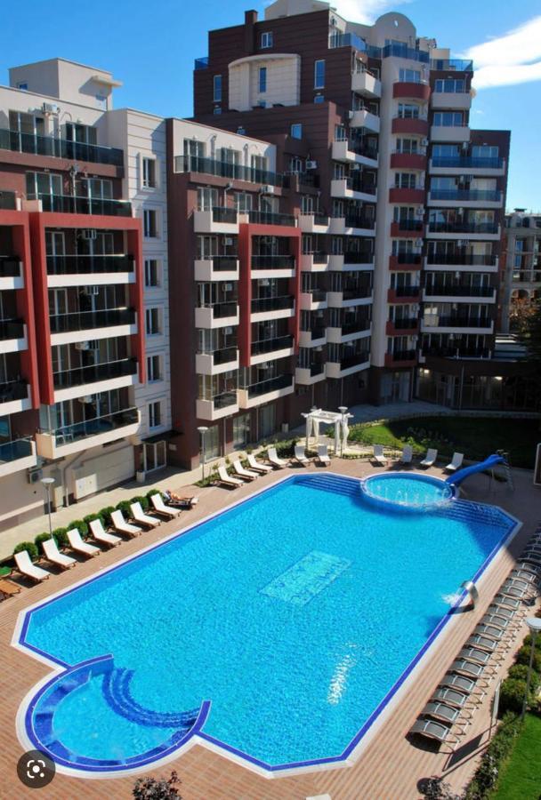 Admiral Plaza Aparthotel Sunny Beach Exterior photo